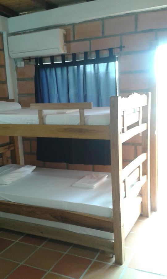 Hotel Pizzeria Opera Tolu Bagian luar foto