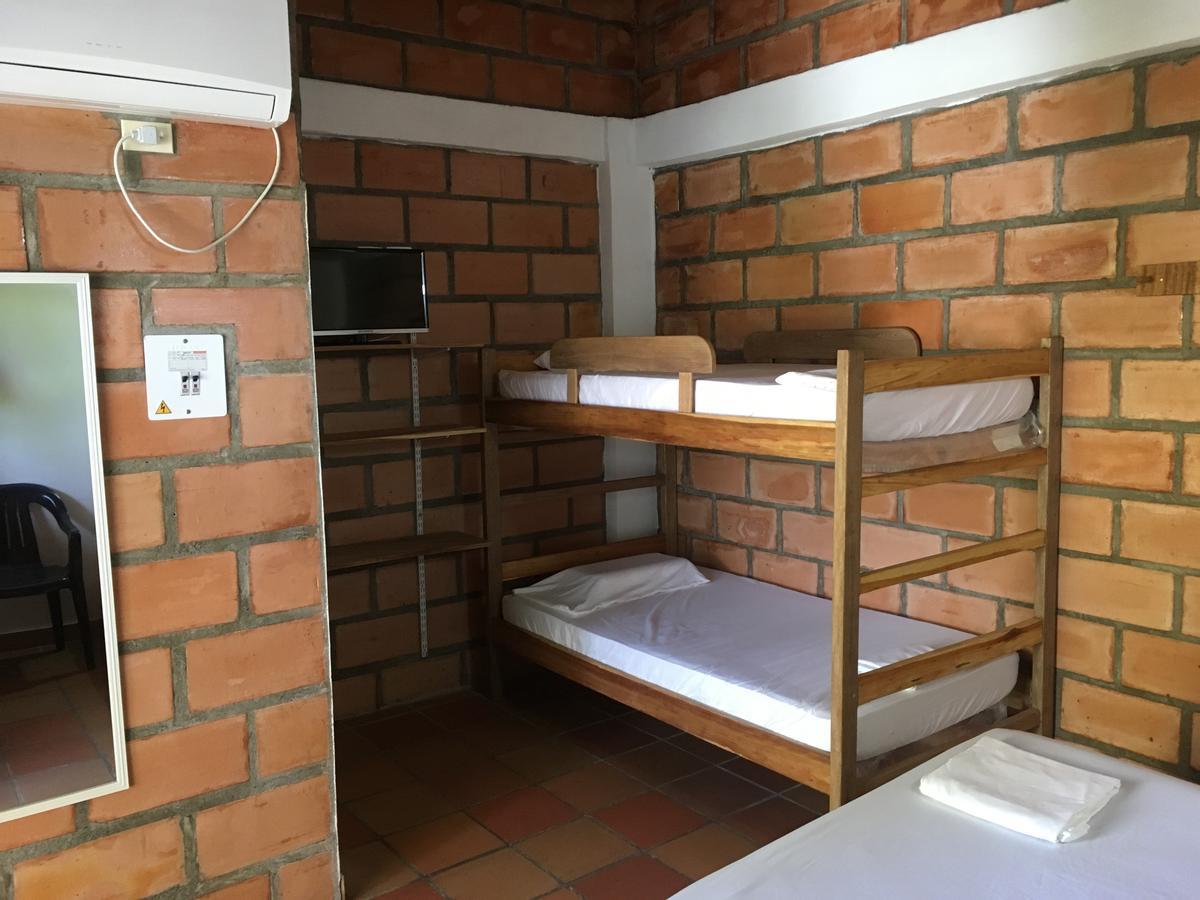 Hotel Pizzeria Opera Tolu Bagian luar foto