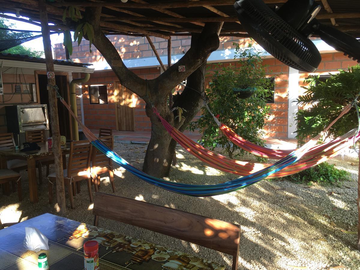 Hotel Pizzeria Opera Tolu Bagian luar foto