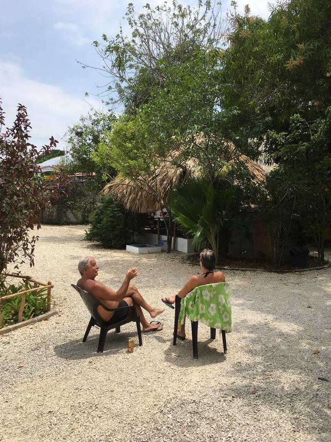 Hotel Pizzeria Opera Tolu Bagian luar foto