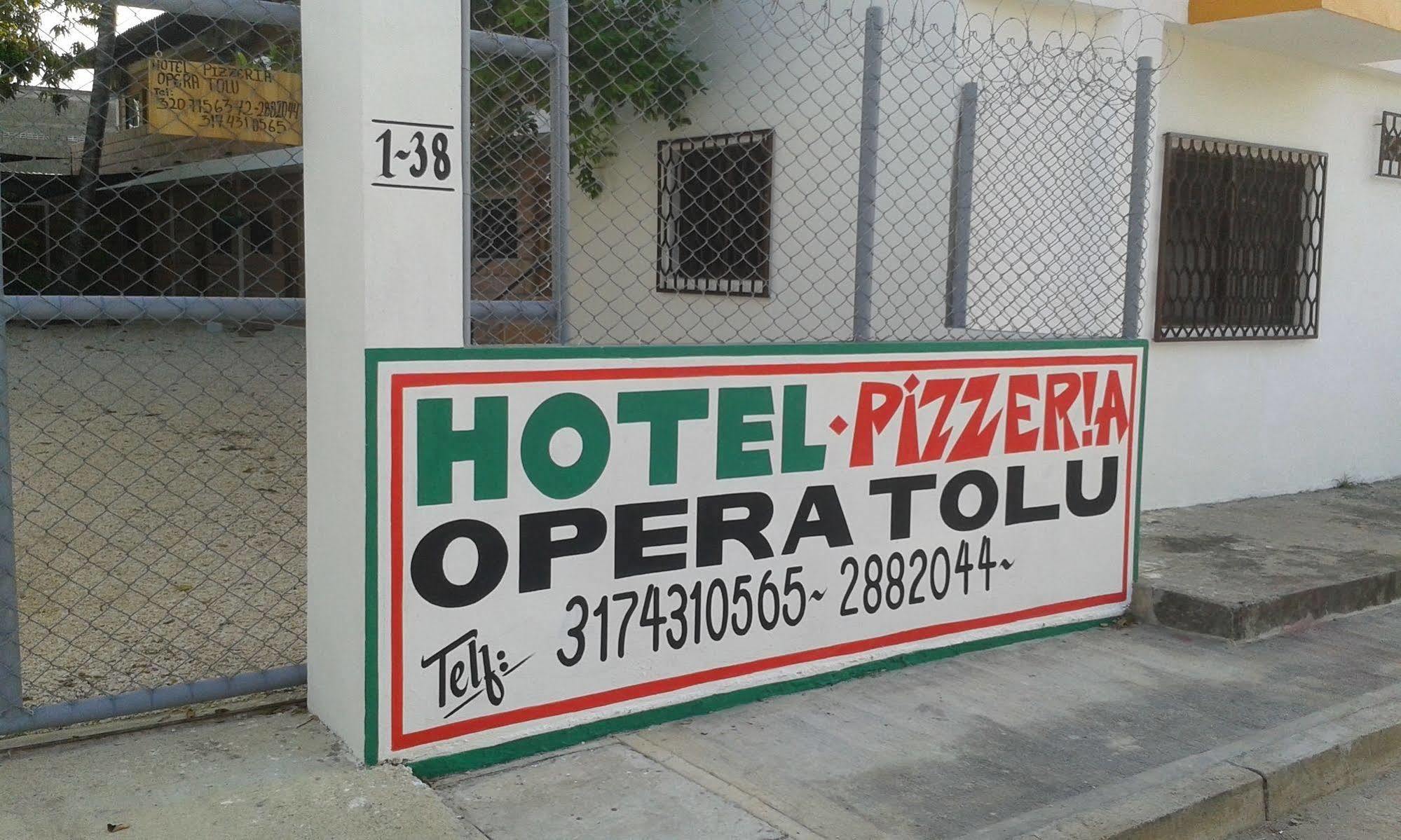 Hotel Pizzeria Opera Tolu Bagian luar foto