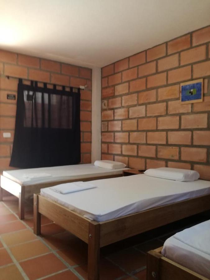 Hotel Pizzeria Opera Tolu Bagian luar foto